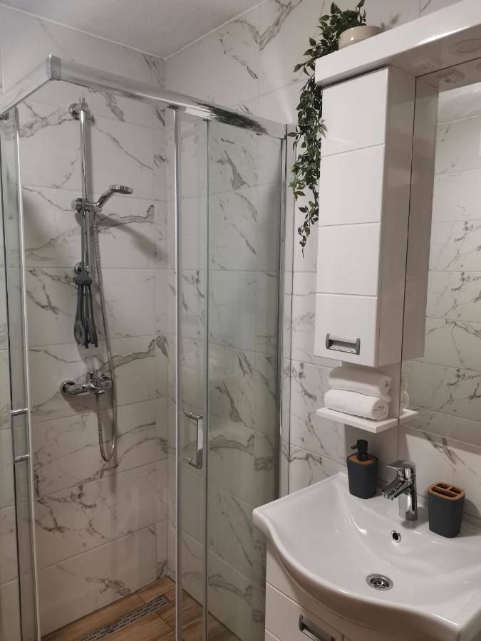 Apartman Kardas Vrnjačka Banja Eksteriør bilde