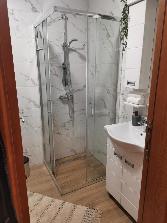 Apartman Kardas Vrnjačka Banja Eksteriør bilde